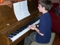 Boy-playing-the-piane